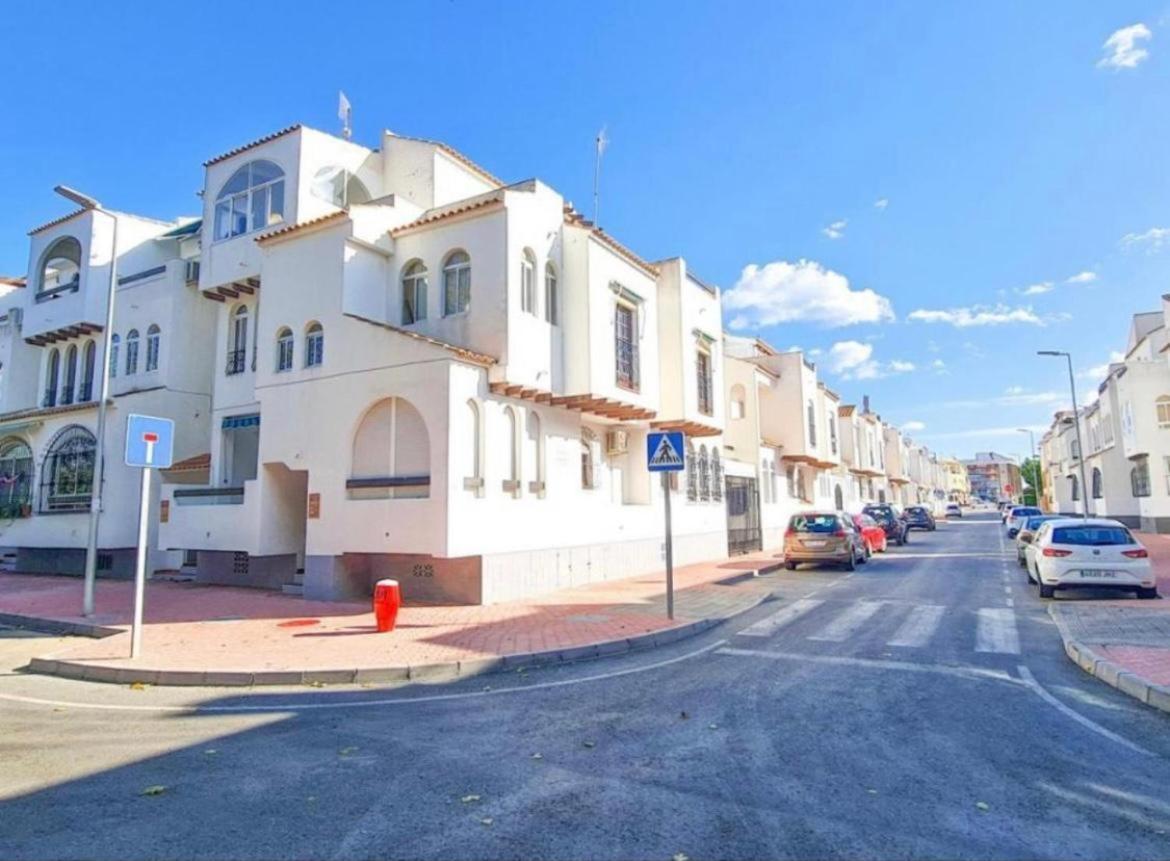 Casa De Olivia Apartment Torrevieja